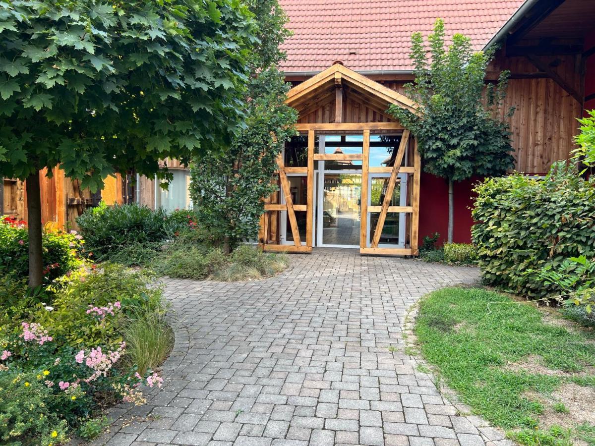 Les Authentics - Le Domaine D'Autrefois & Spa Bolsenheim Exterior photo