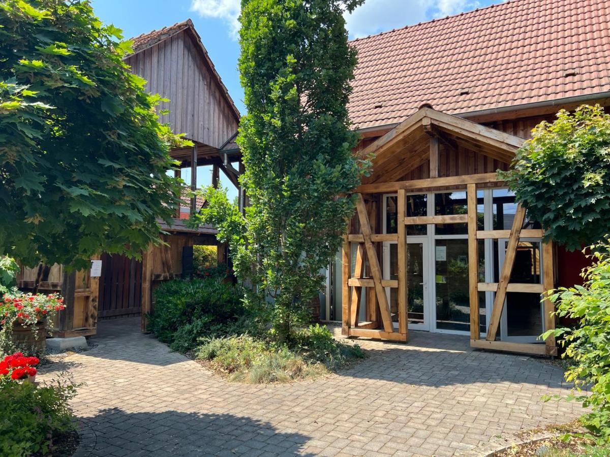 Les Authentics - Le Domaine D'Autrefois & Spa Bolsenheim Exterior photo